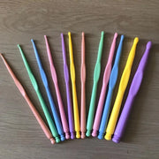 12Pcs Plastic Crochet Hooks Kit Knitting Needles Colorful Stitches