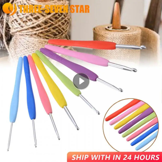 Crochet Hook 2-10mm Aluminum Crochet Needles With Colorful Soft Rubber